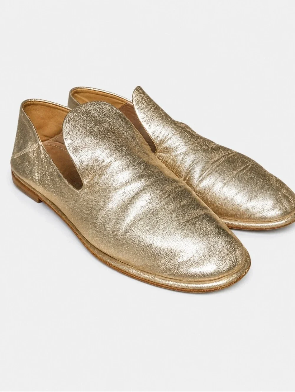 AGL | Gold Leather Loafers in Size EU 38 / US 8
